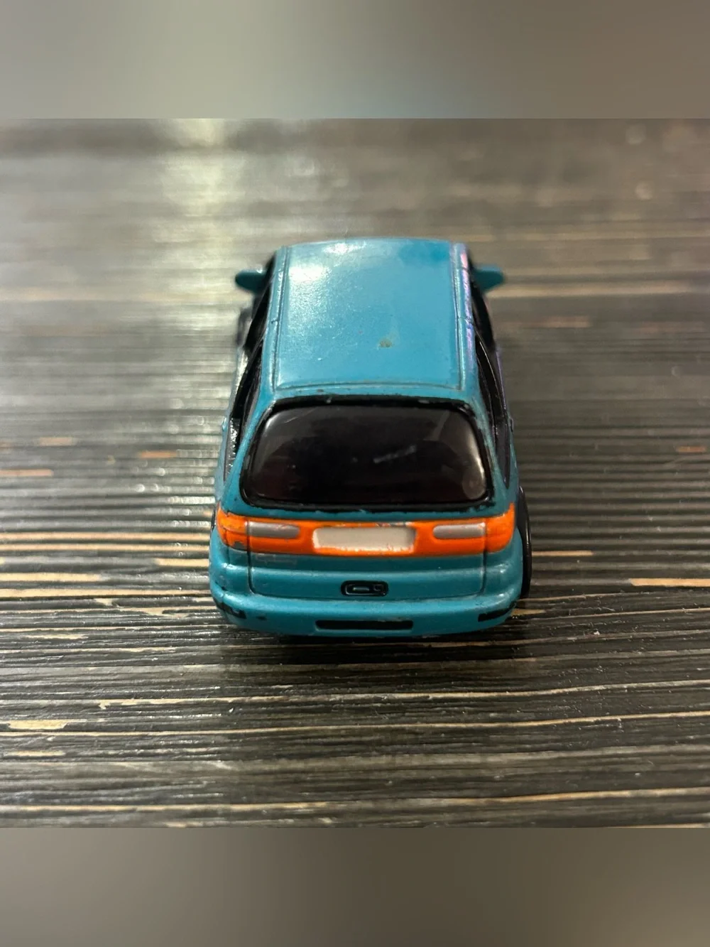 1995-2006 FORD GALAXY MINIVAN COLLECTIBLE 1/64 SCALE DIECAST DIORAMA MODEL